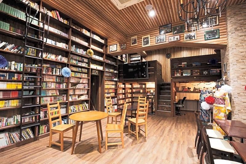 Cafe&Hostel Kimi To Ichigo Oszaka Kültér fotó